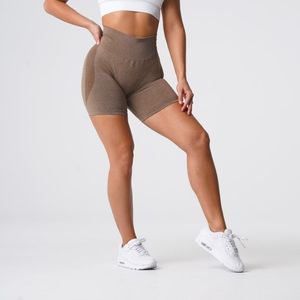 NVGTN seamless contour shorts